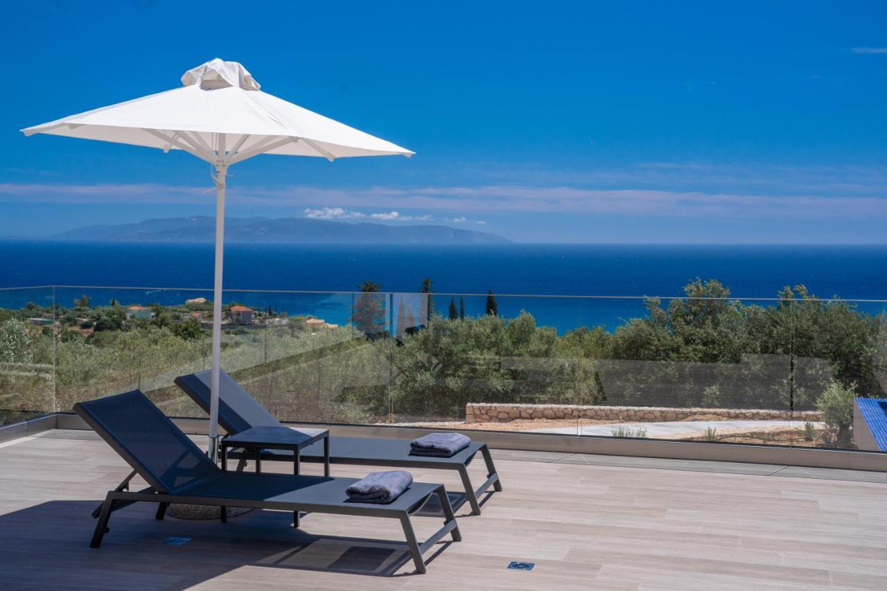 Villa Shades Of Blue Trapezaki  Eksteriør billede