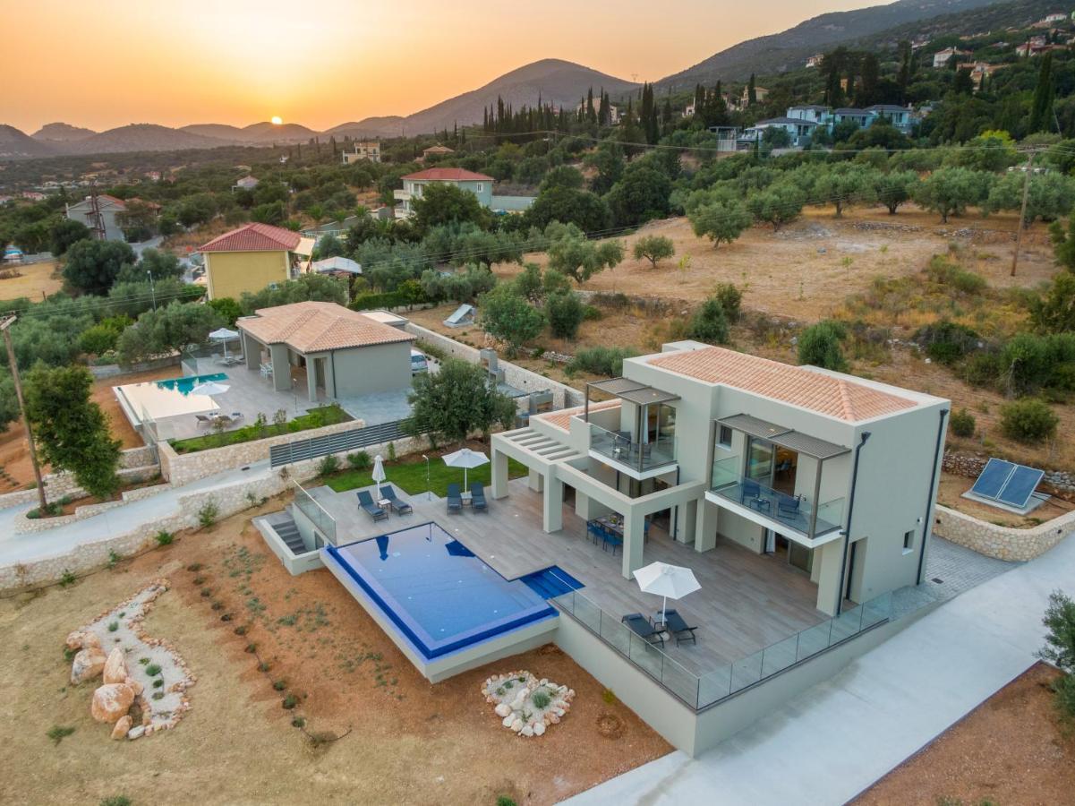 Villa Shades Of Blue Trapezaki  Eksteriør billede